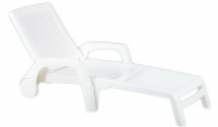 Шезлонг складной Amalfi пластиковый с имитацией плетения, цвет "белый" Шезлонг складной Amalfi пластиковый с имитацией плетения, цвет "белый"
